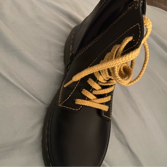 DR.MARTENS 1460 pascal j BOOTS BLACK SIDE ZIPPER sz 2 - Picture 6 of 6